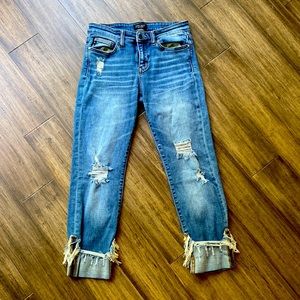 Judy Blue Crop Capris